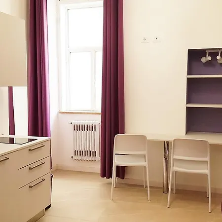 Center Rooms&apartments - Fiori Di