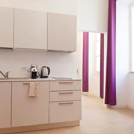 Center Rooms&apartments Triëst