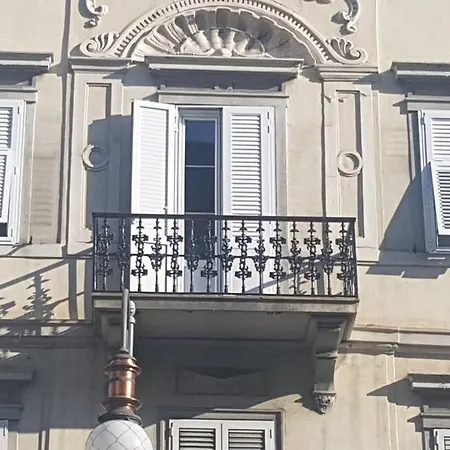 Gasthuis Center Rooms&apartments - Fiori Di 4*