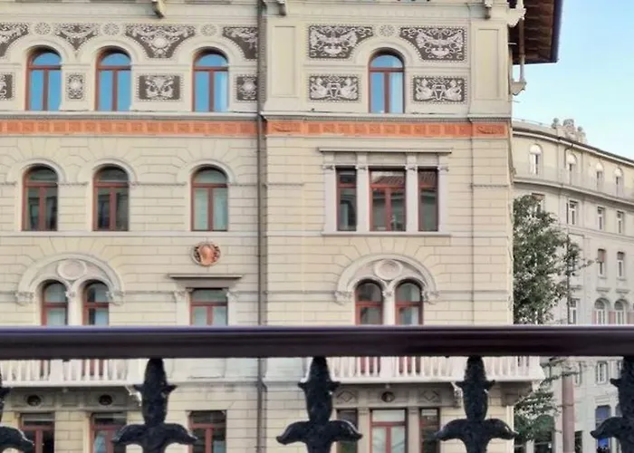 Penzion Center & - Fiori Di 4*