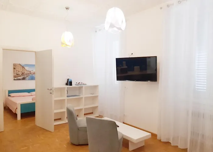 Penzion Center & - Fiori Di 4*